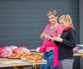 Občerstvení - tým v akci